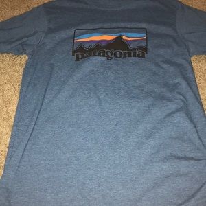 Blue Patagonia men’s short sleeve shirt